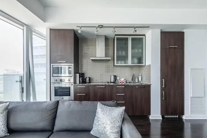 Comfort Opulence Suites And Residence Toronto Hotel