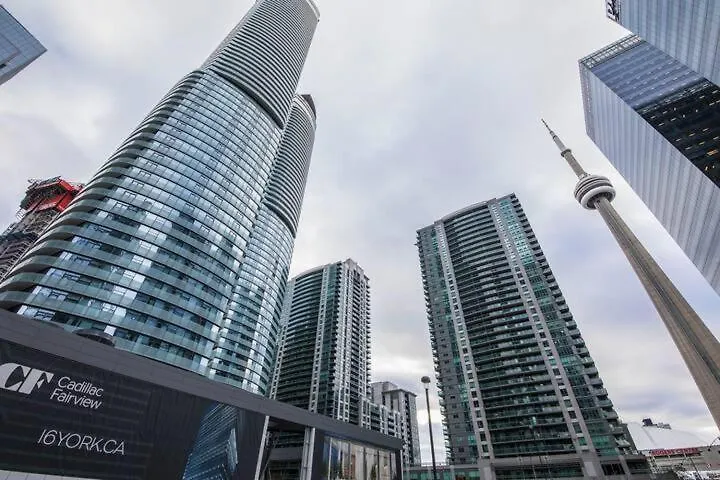 Hotel Comfort Opulence Suites And Residence Toronto