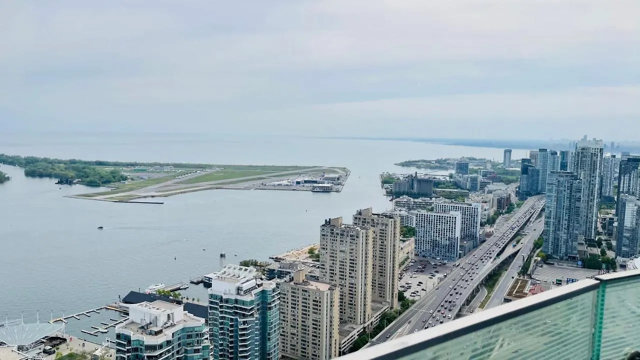 Hotel Comfort Opulence Suites And Residence Toronto