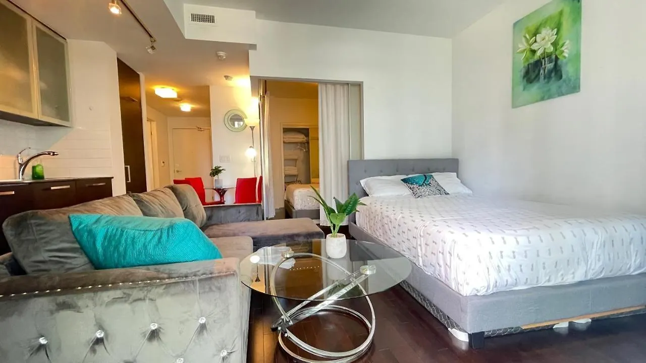 Hotel Comfort Opulence Suites And Residence Toronto