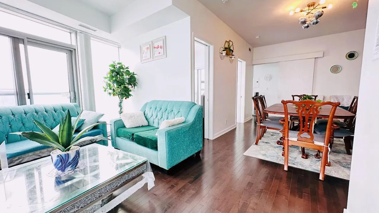 ***** Hotel Comfort Opulence Suites And Residence Toronto Canada